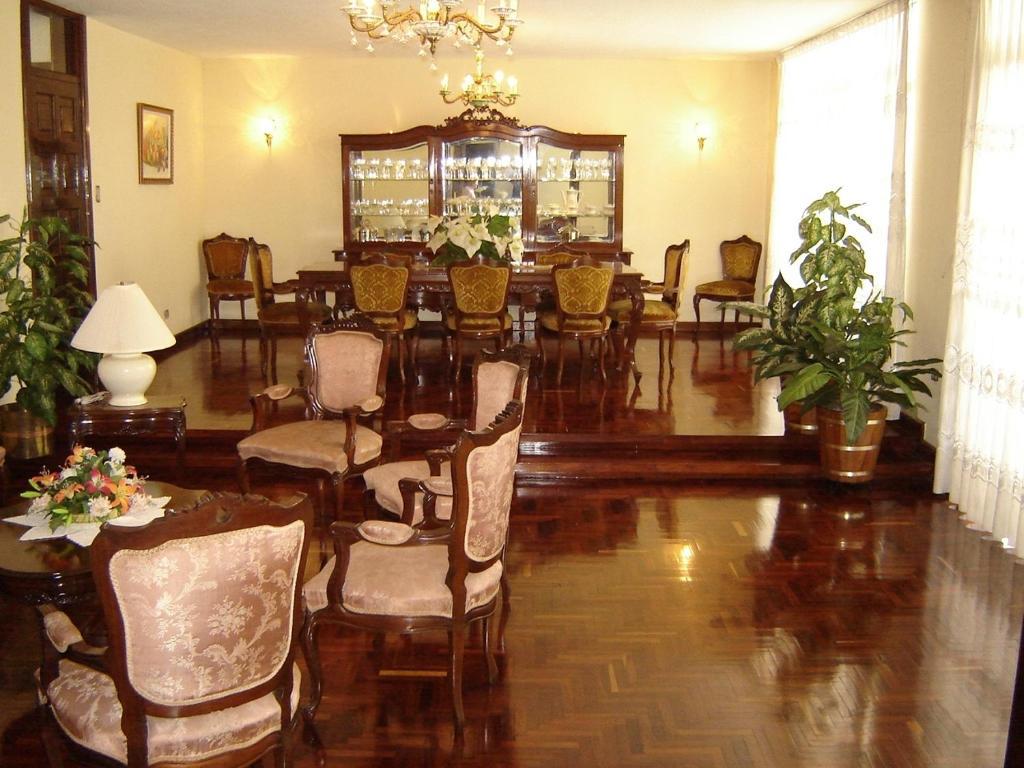 Hotel Cantabria Guatemala City Exterior foto